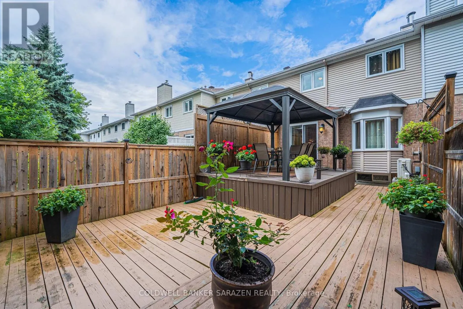 108 ASHPARK CRESCENT