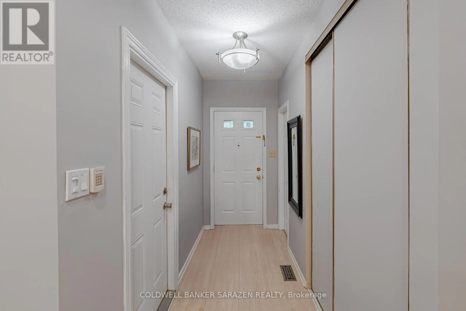 108 ASHPARK CRESCENT