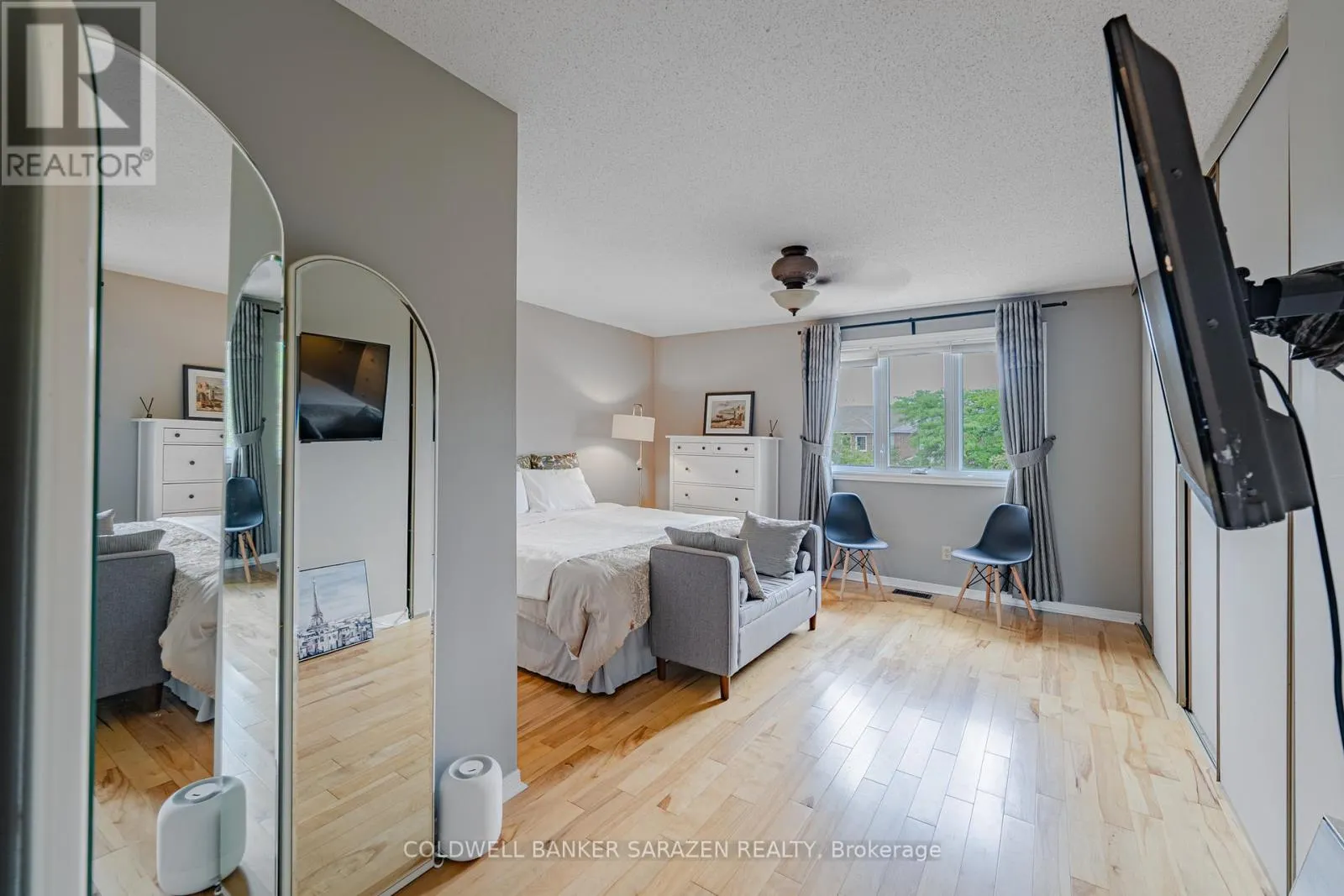 108 ASHPARK CRESCENT