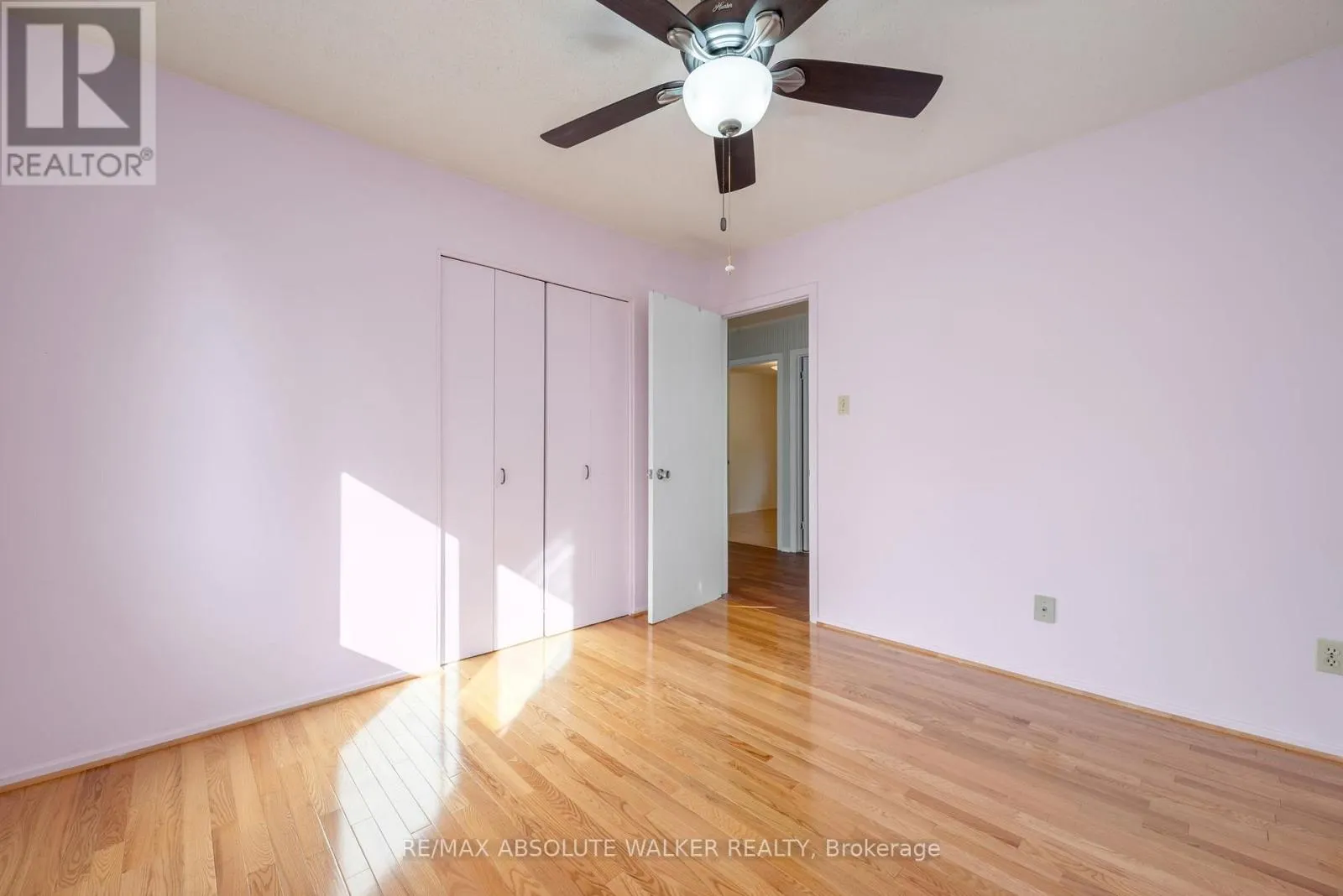 1439 METZ CRESCENT