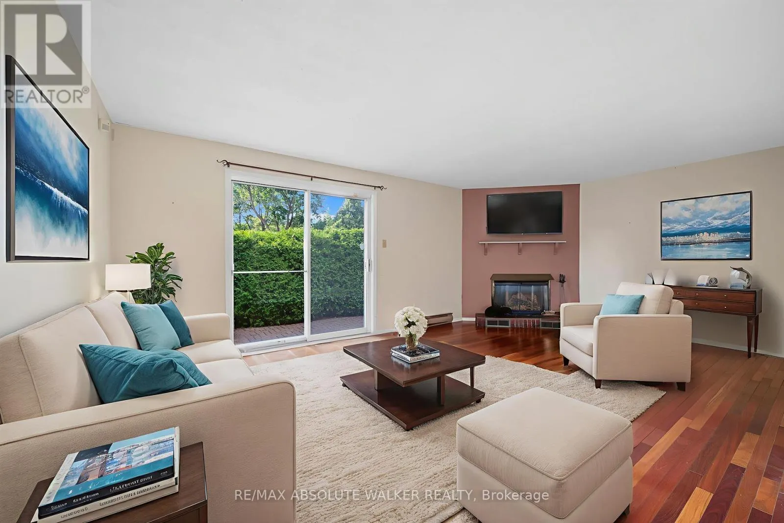 1439 METZ CRESCENT