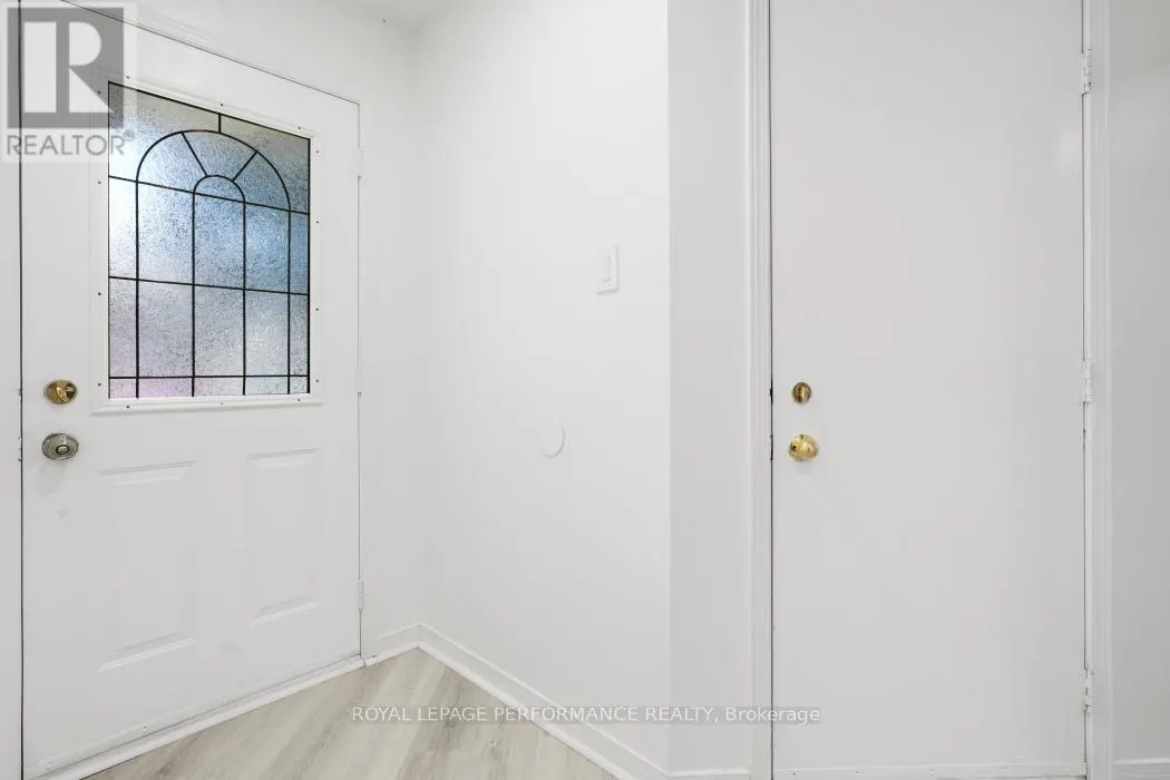 1416 CARAVEL CRESCENT