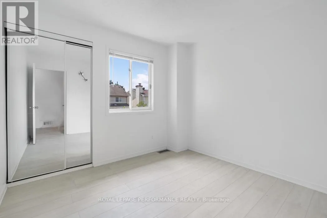 1416 CARAVEL CRESCENT