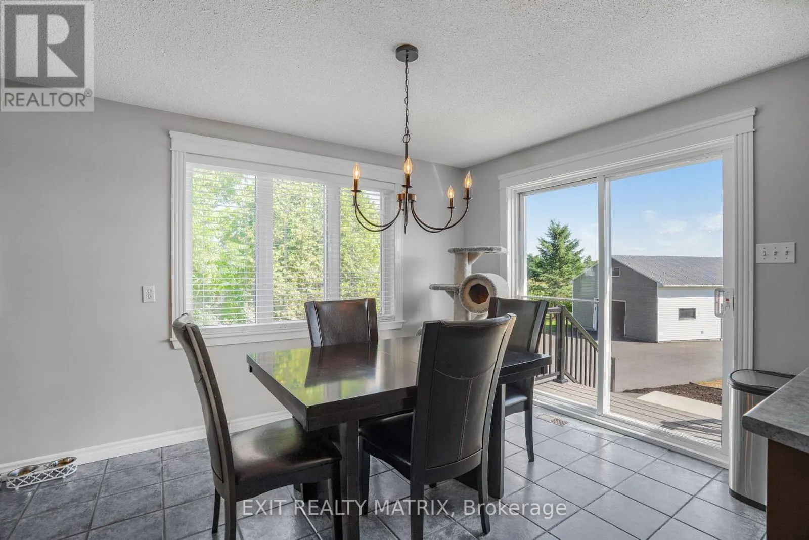 1526 SANDY HILL ROAD