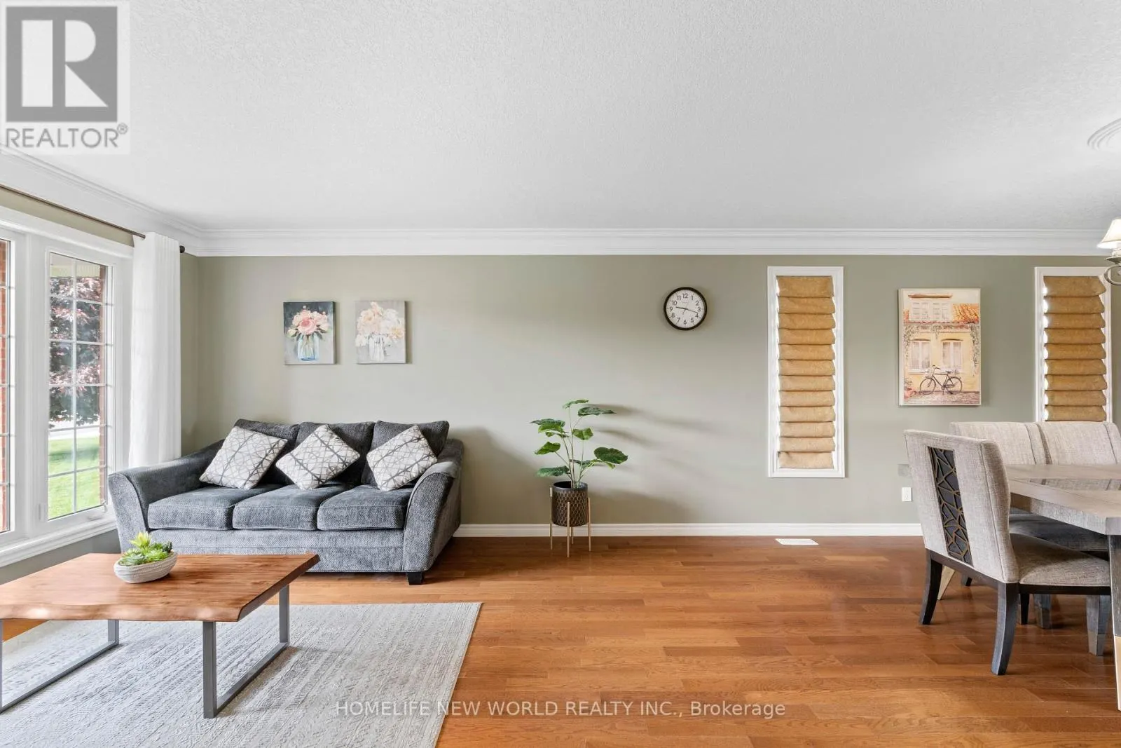 24 KIPLING DRIVE