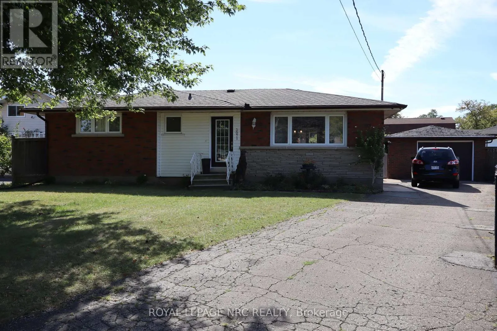 3071 BASSWOOD COURT
