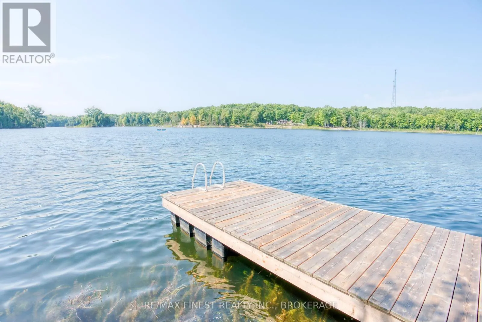 1036A TWIN LAKE LANE