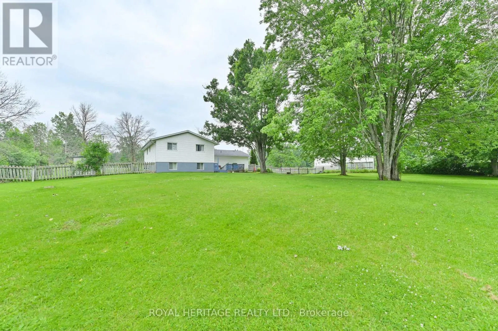 1321C AIRPORT PARKWAY