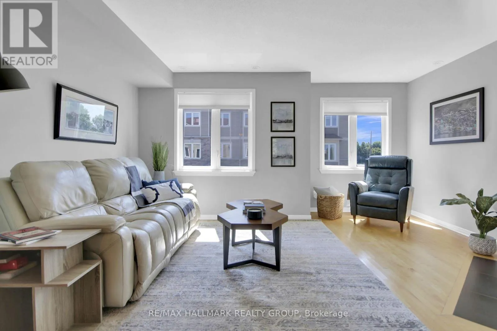 303 MOSAIC PRIVATE
