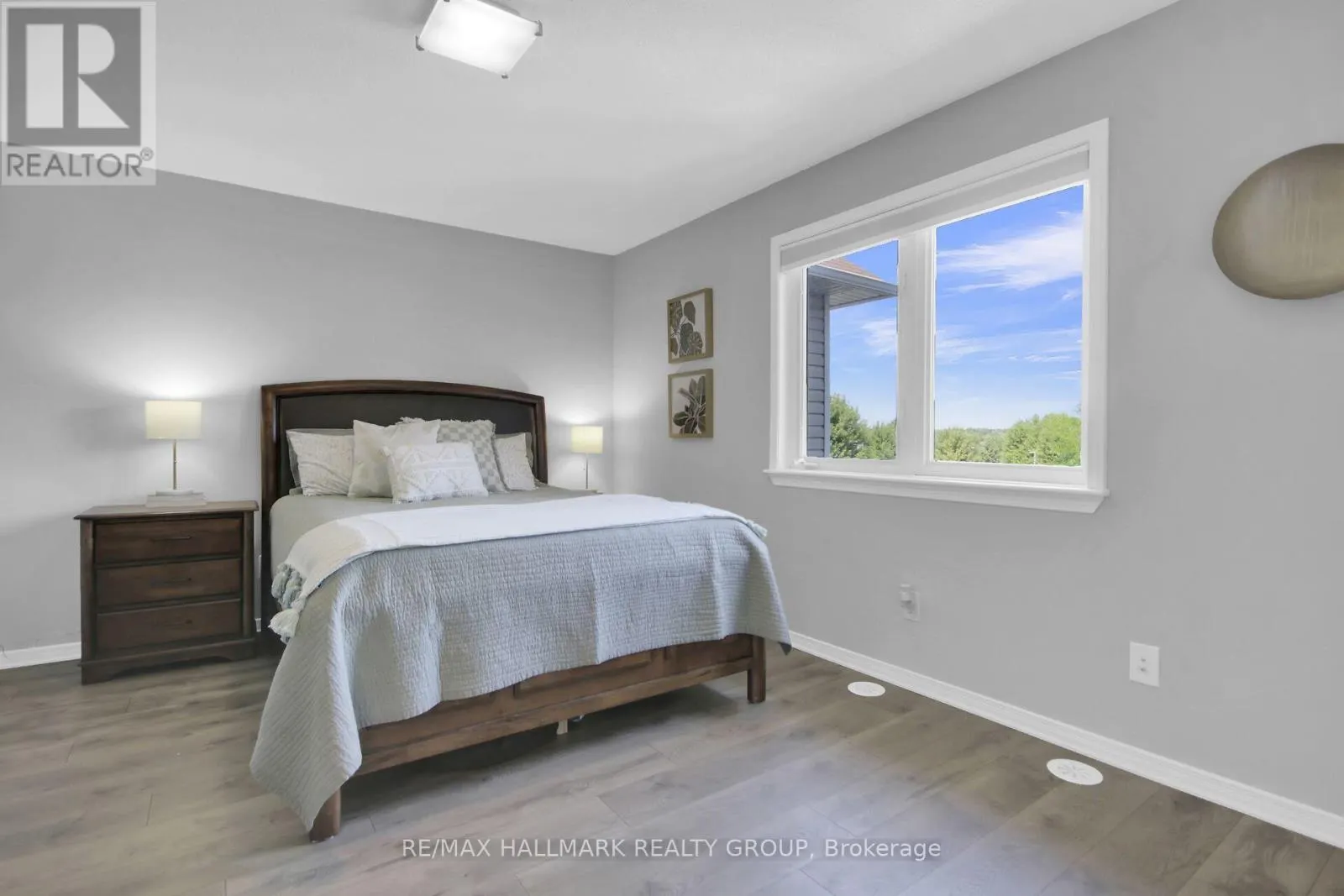 303 MOSAIC PRIVATE
