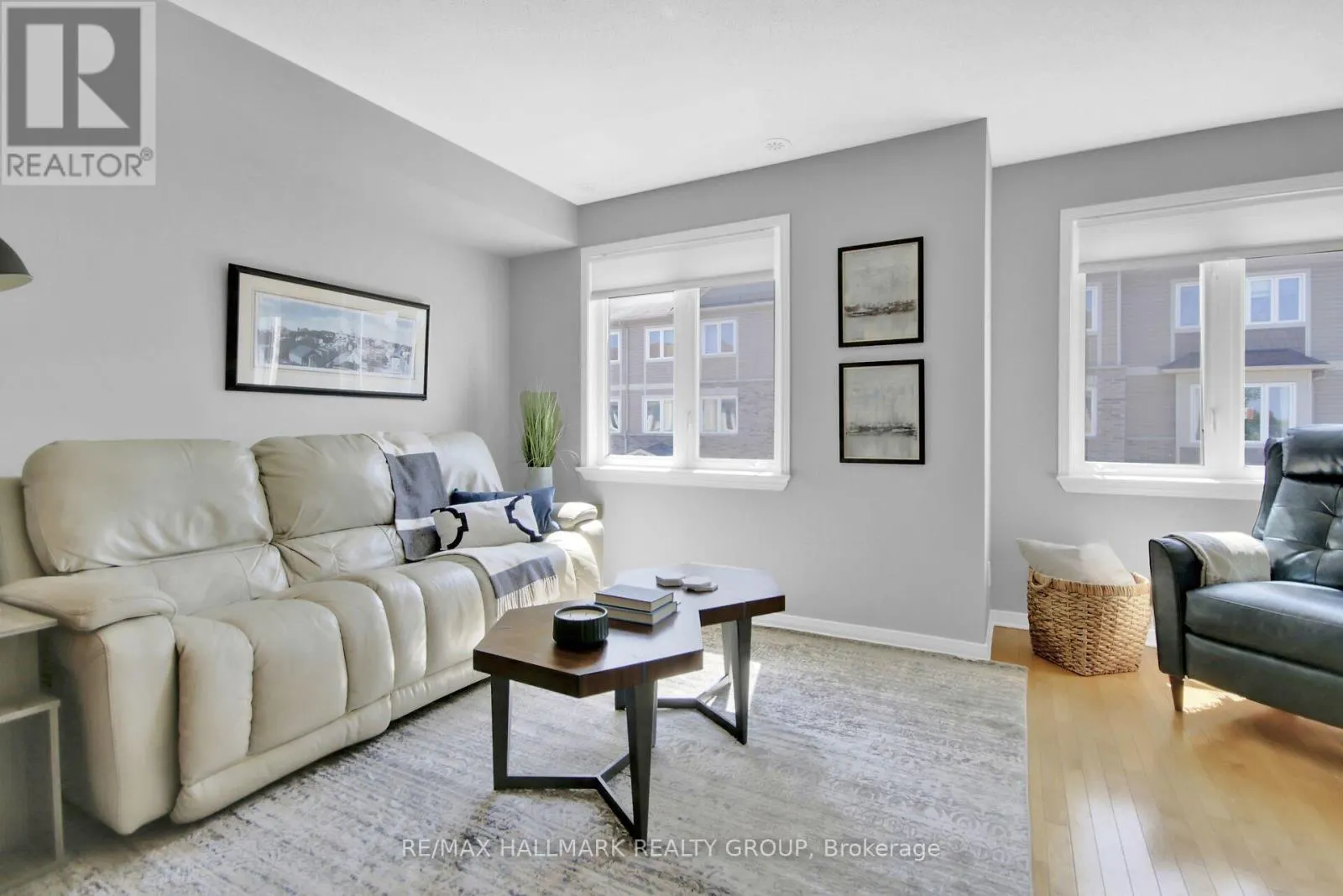 303 MOSAIC PRIVATE