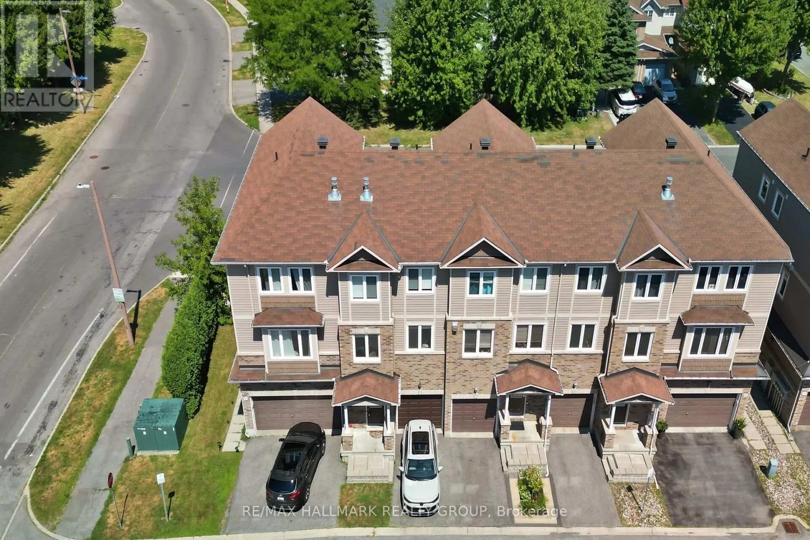 303 MOSAIC PRIVATE