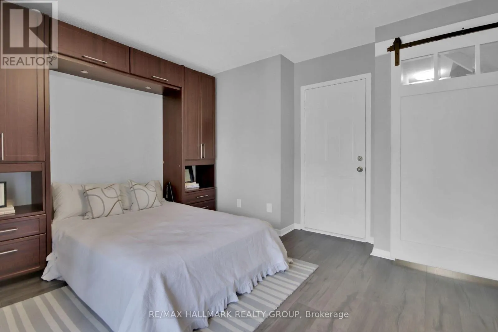 303 MOSAIC PRIVATE