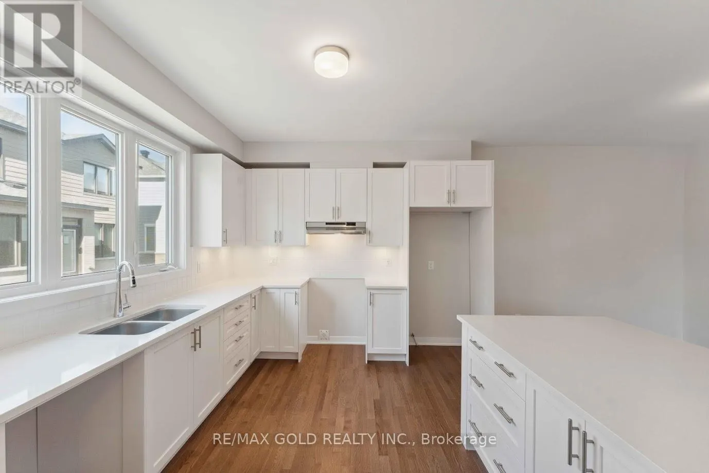 356 PENINSULA ROAD