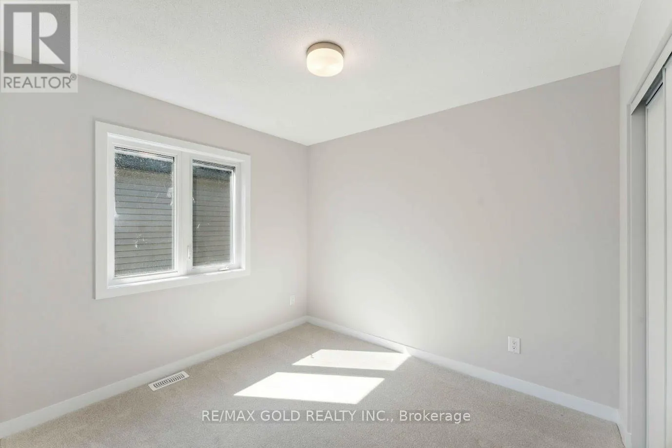 356 PENINSULA ROAD