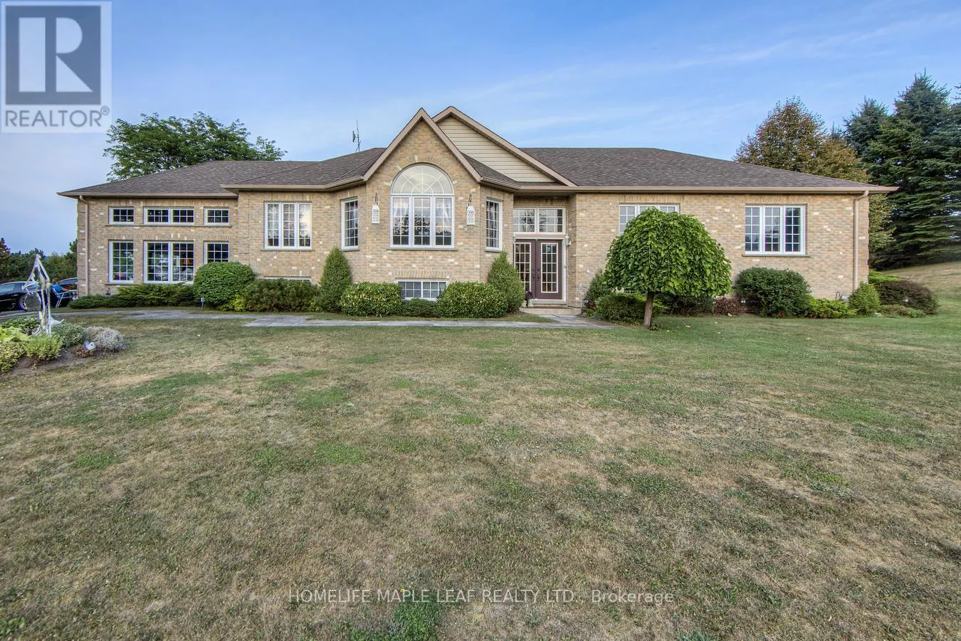 32 MOUNTAINVIEW ROAD