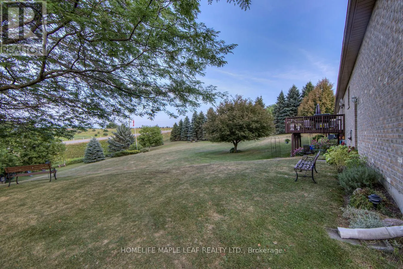 32 MOUNTAINVIEW ROAD