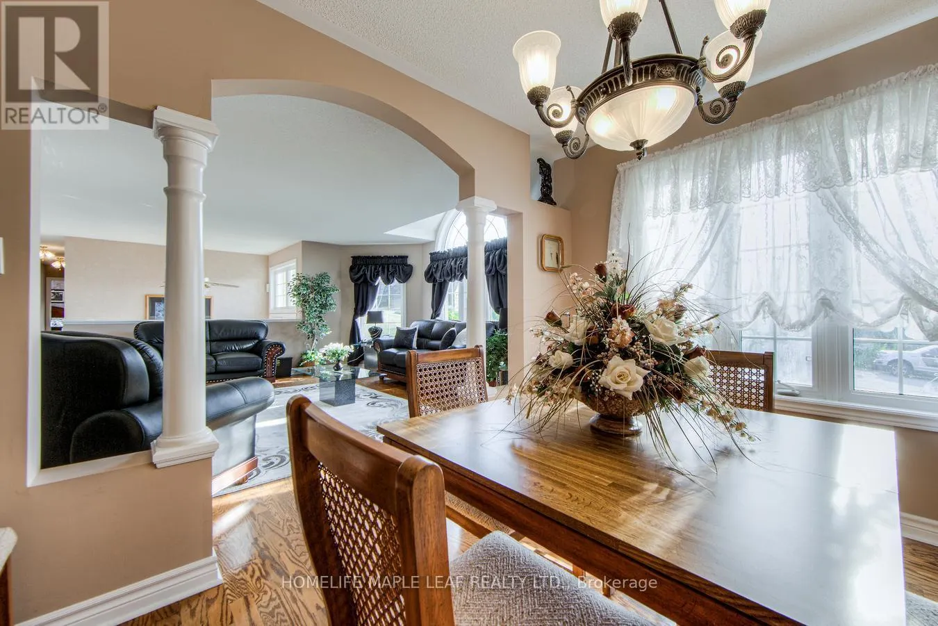 32 MOUNTAINVIEW ROAD