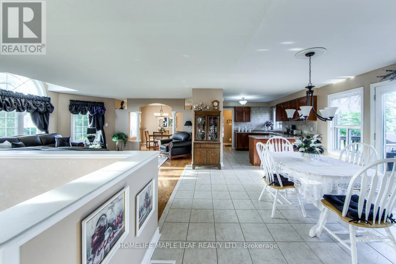 32 MOUNTAINVIEW ROAD