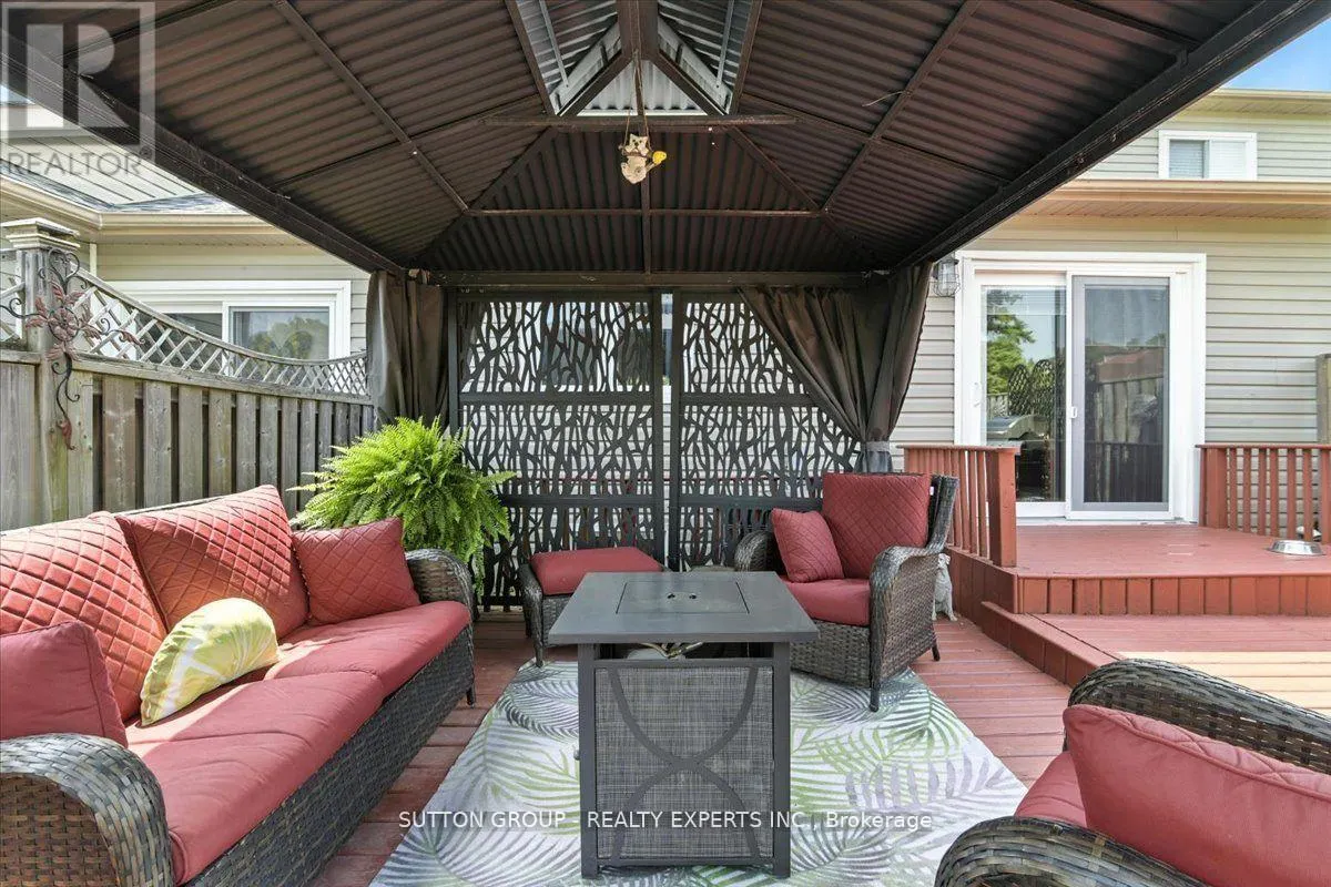 524 GARBUTT TERRACE