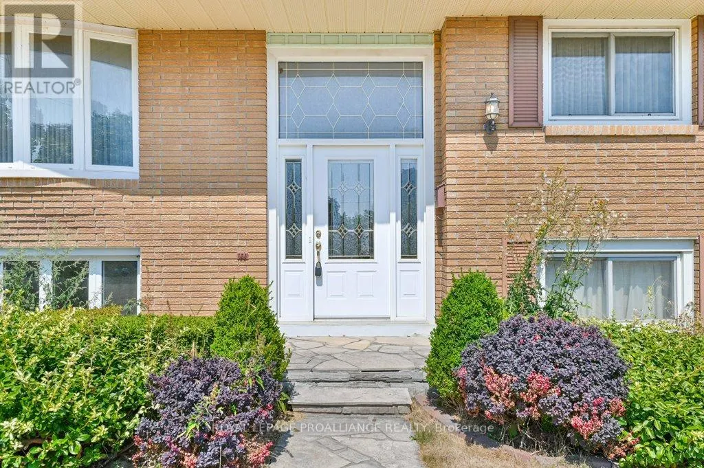 225 MCGILL STREET