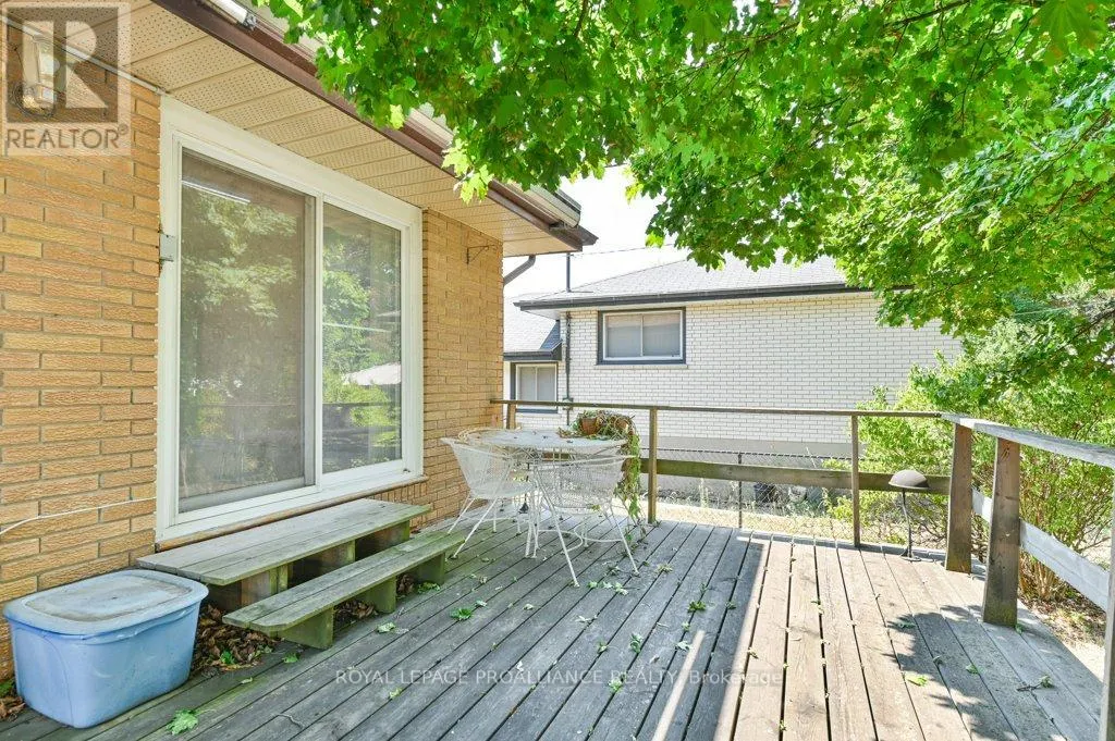 225 MCGILL STREET