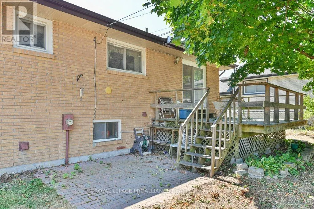 225 MCGILL STREET