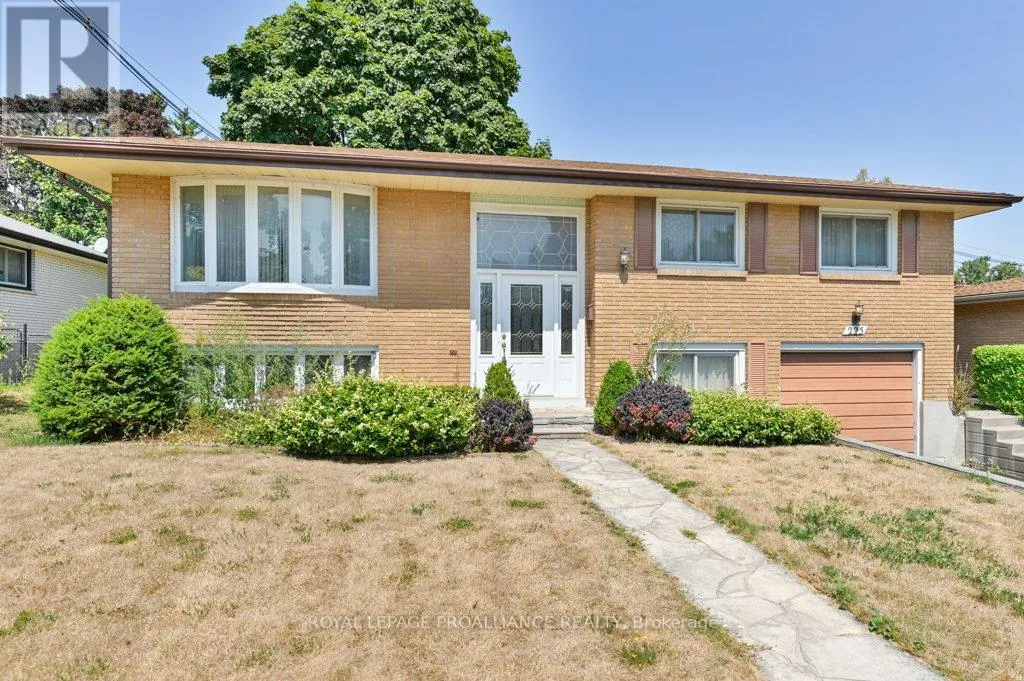 225 MCGILL STREET