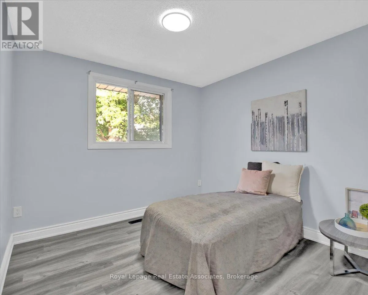 UPPER LEVEL - 9 GAFNEY COURT