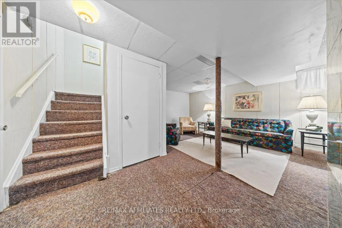 1080 ST LUCIA PLACE