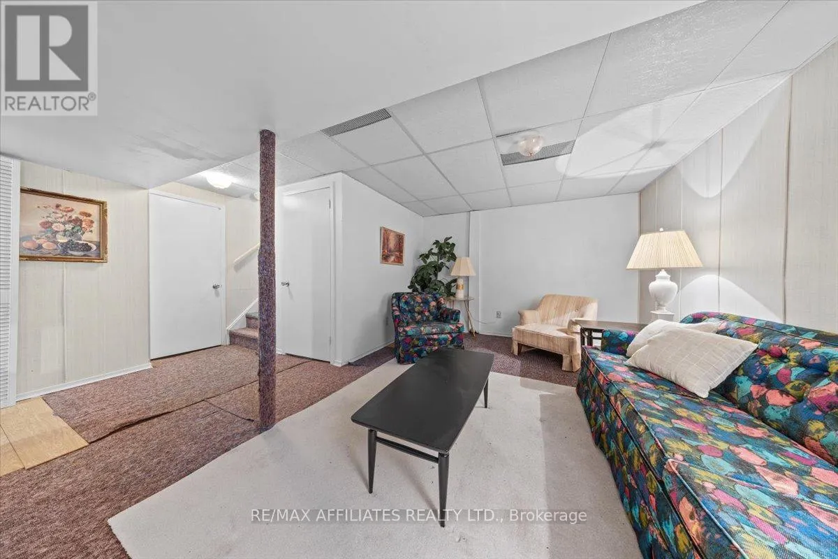 1080 ST LUCIA PLACE