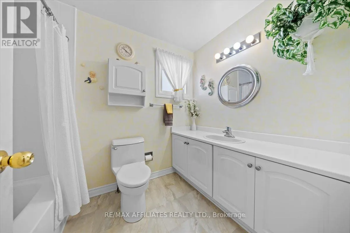 1080 ST LUCIA PLACE