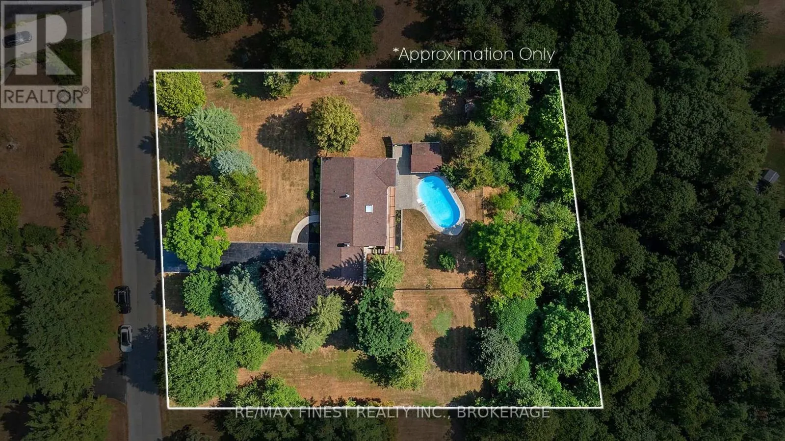 3743 MAPLE CREST COURT
