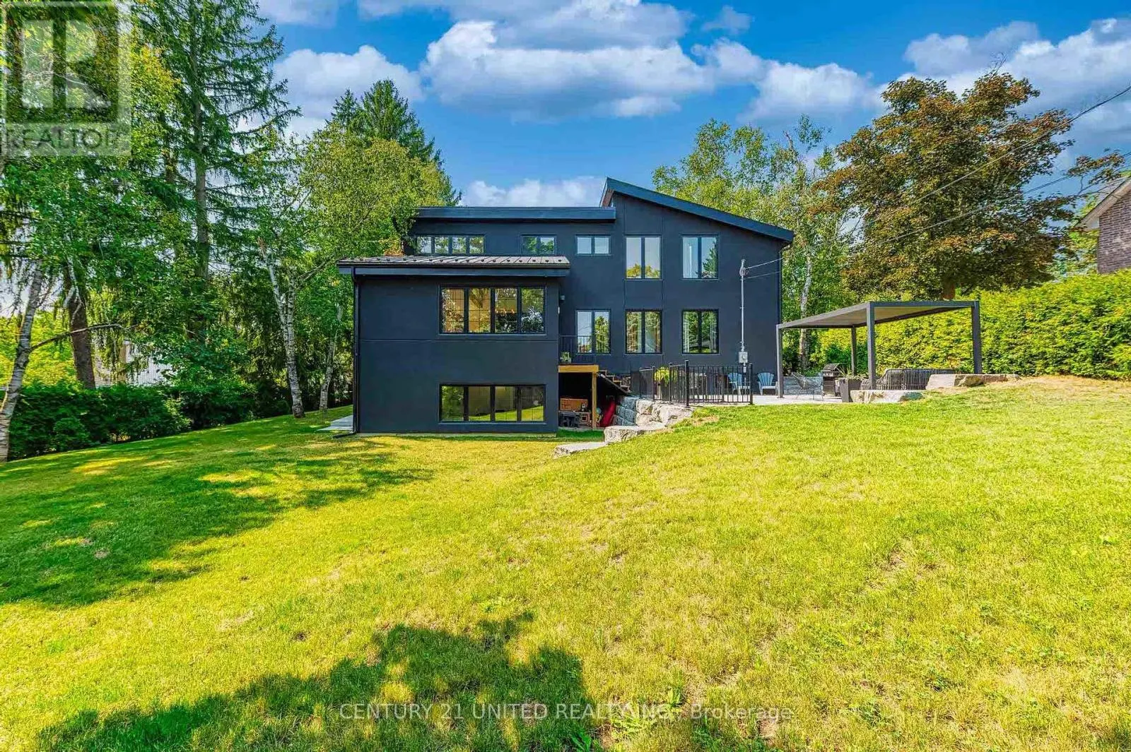 34 EDGEWOOD ROAD