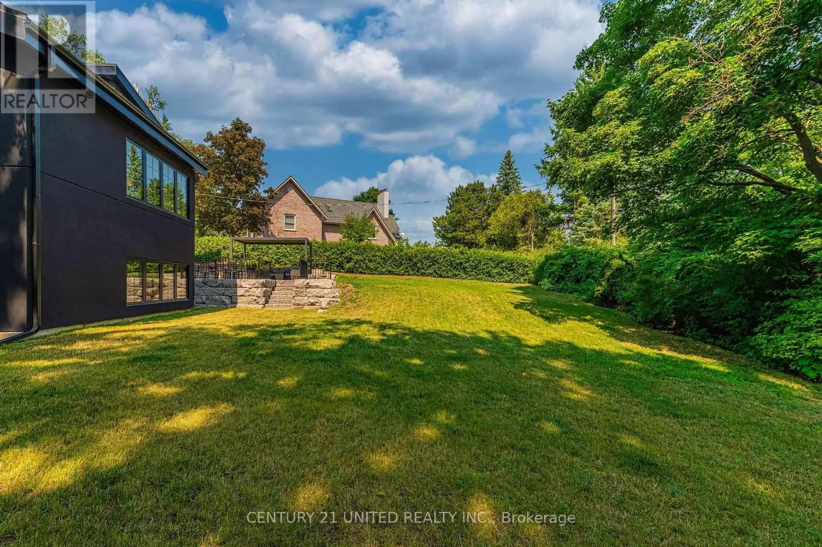 34 EDGEWOOD ROAD