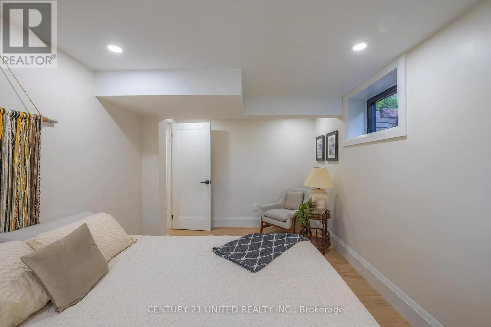 34 EDGEWOOD ROAD