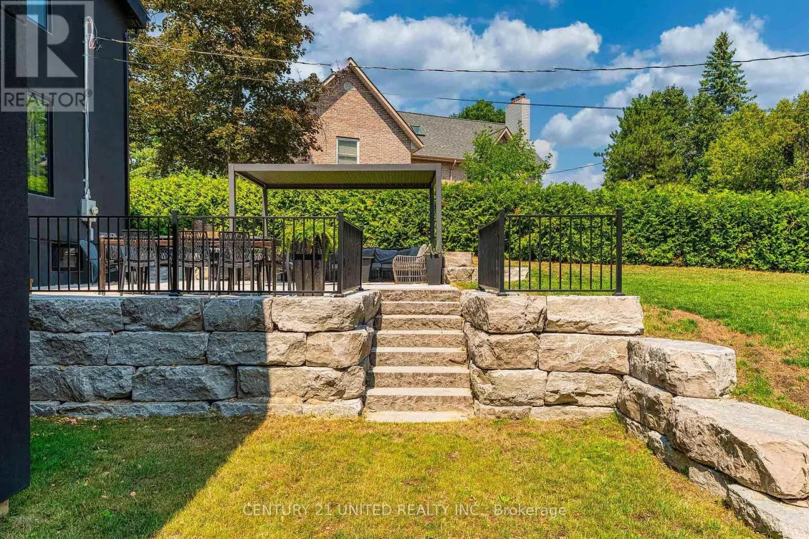 34 EDGEWOOD ROAD