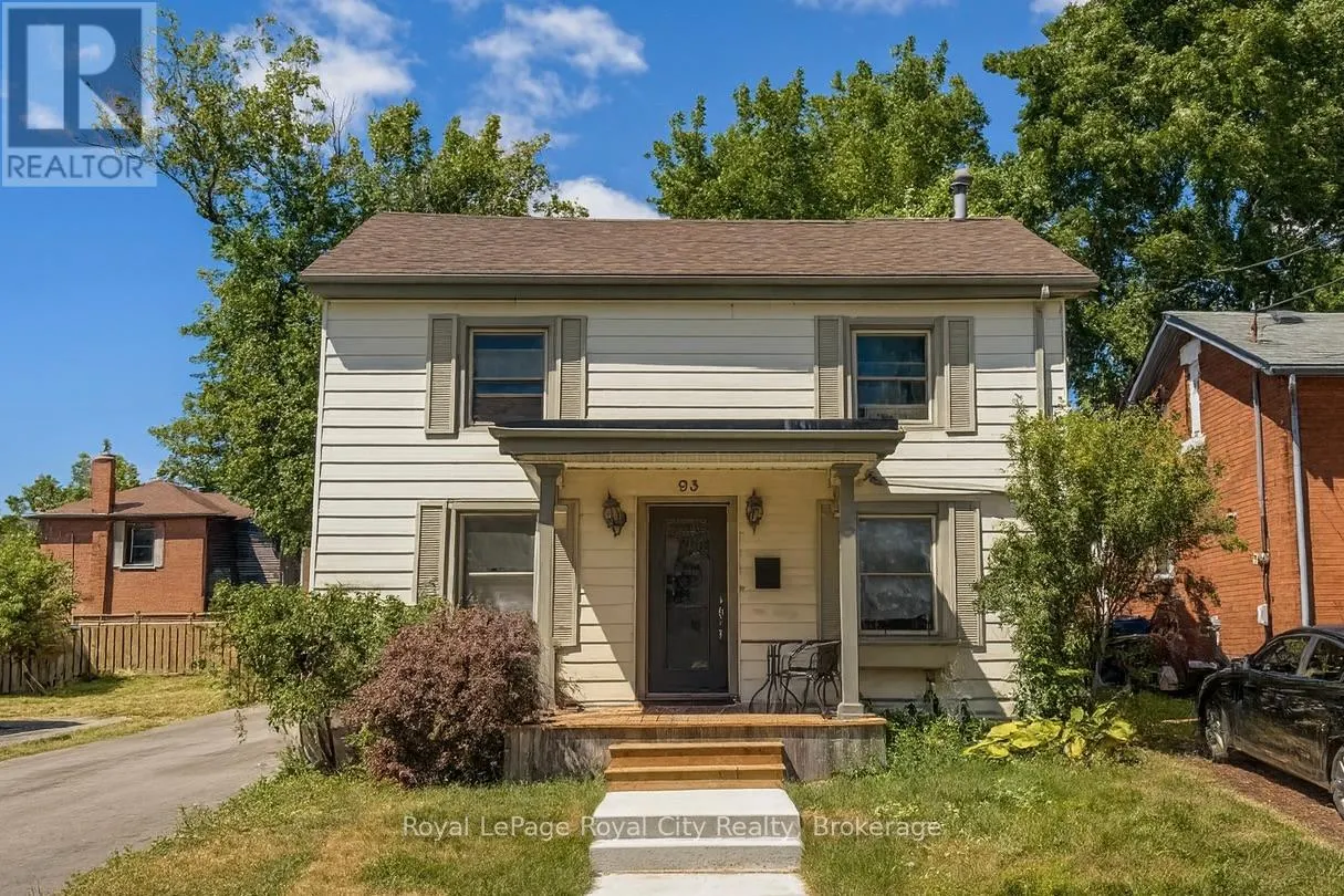 FRONT UNIT - 93 ESSEX STREET, #Front Unit