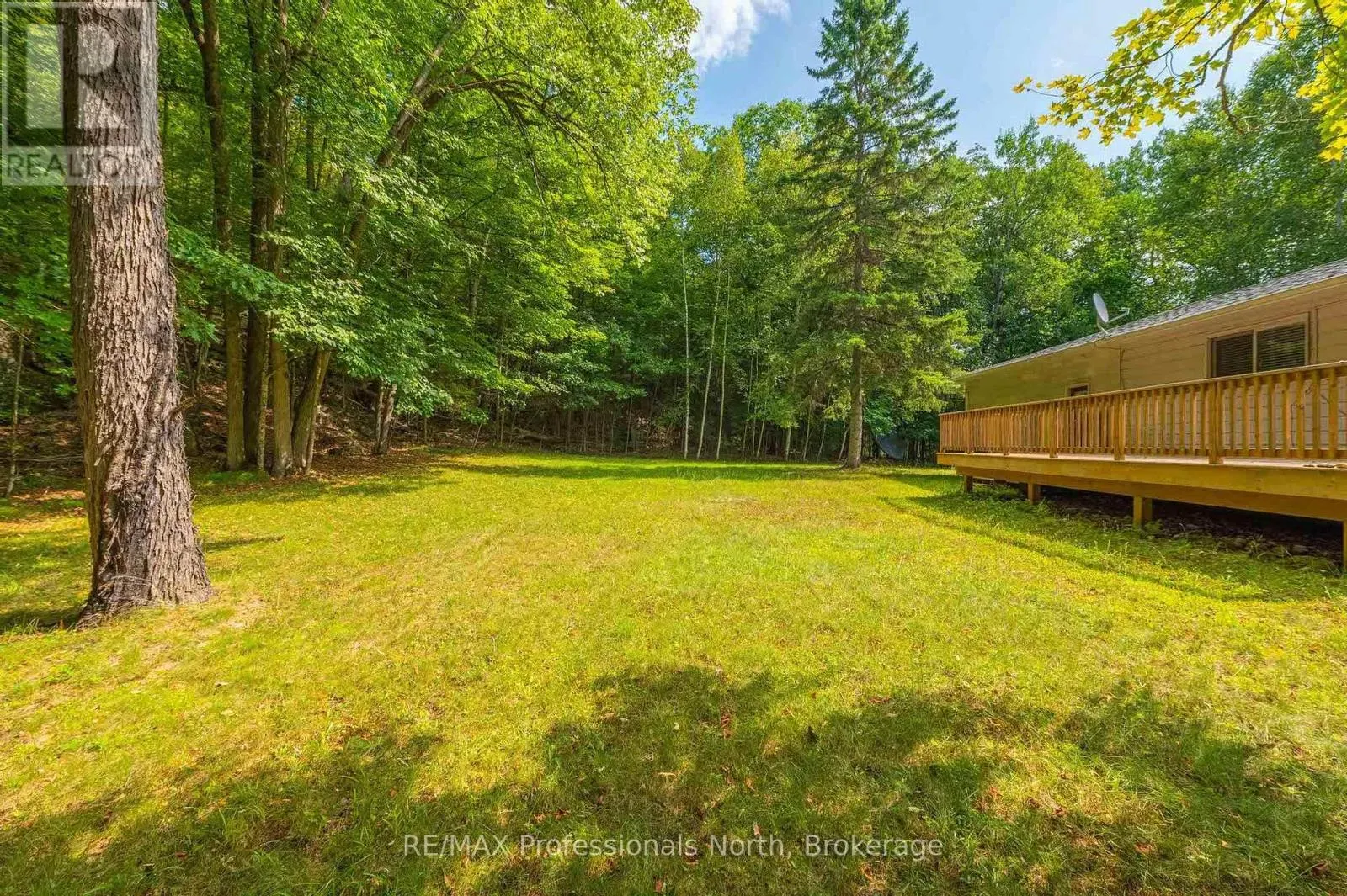 2499 KENNISIS LAKE ROAD