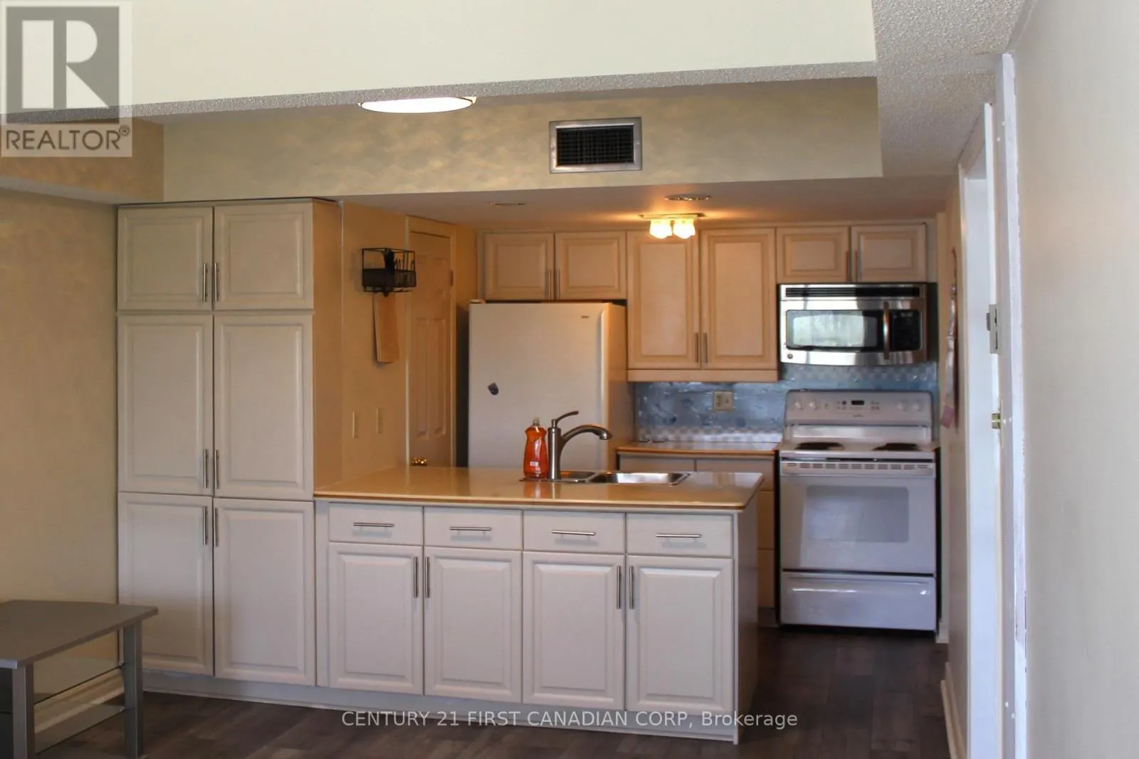 209 - 1510 RICHMOND STREET, #209