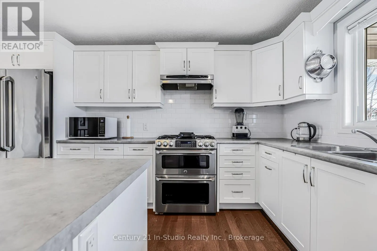 392 PEIRSON AVENUE