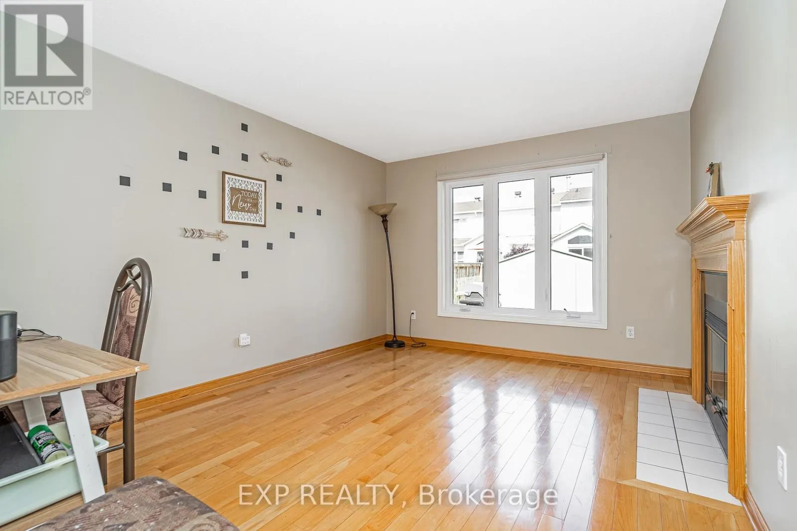 2103 GARDENWAY DRIVE