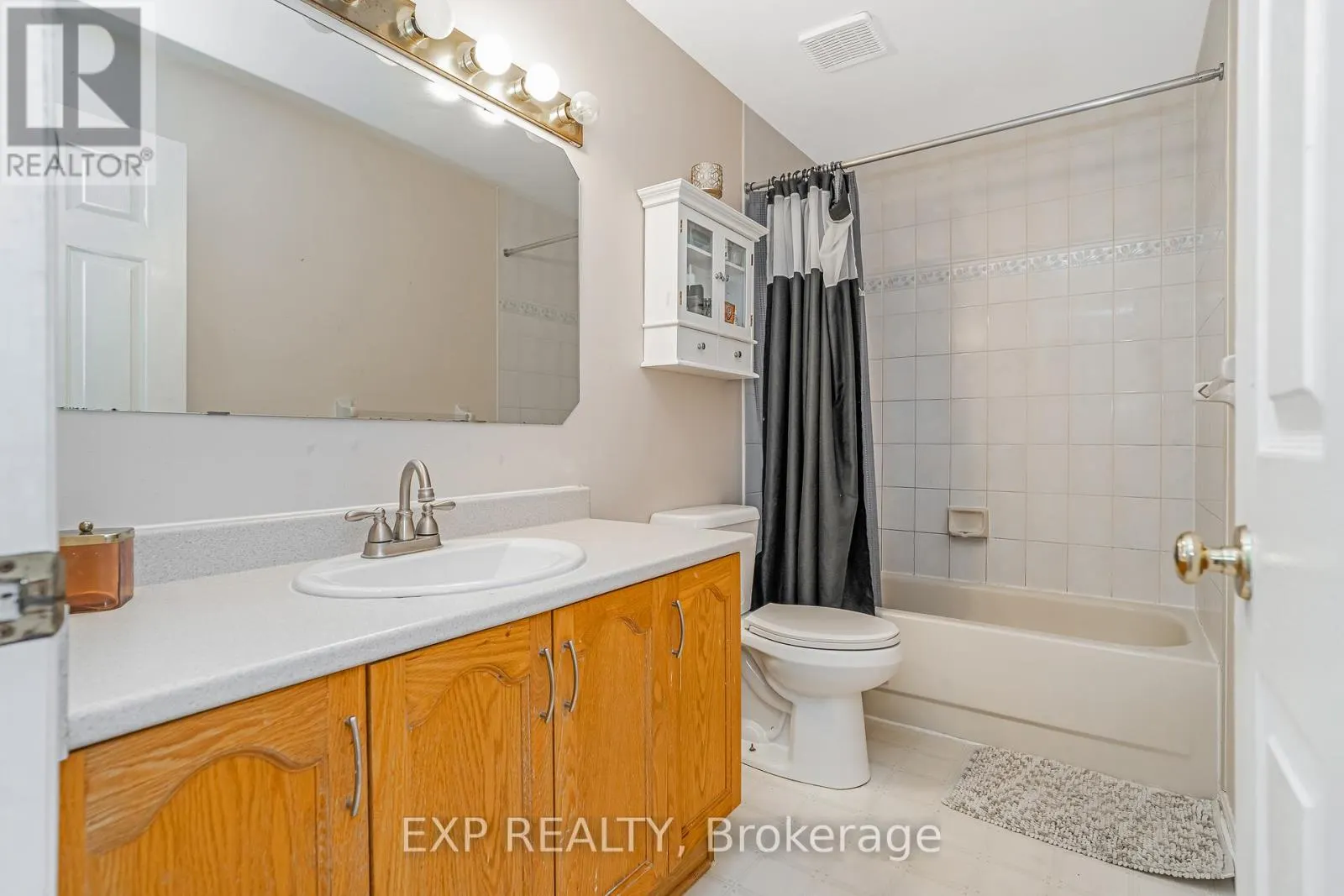 2103 GARDENWAY DRIVE