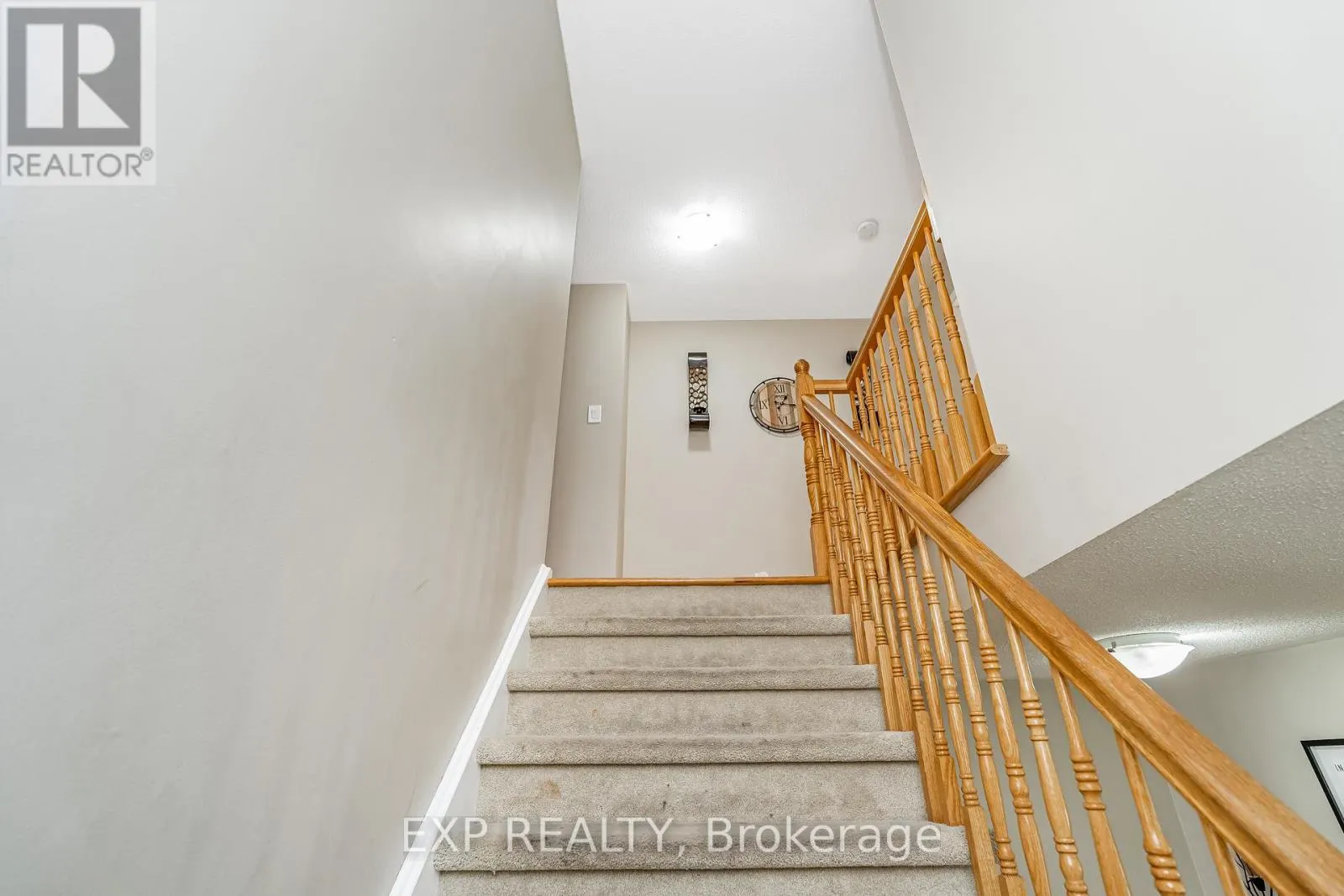 2103 GARDENWAY DRIVE