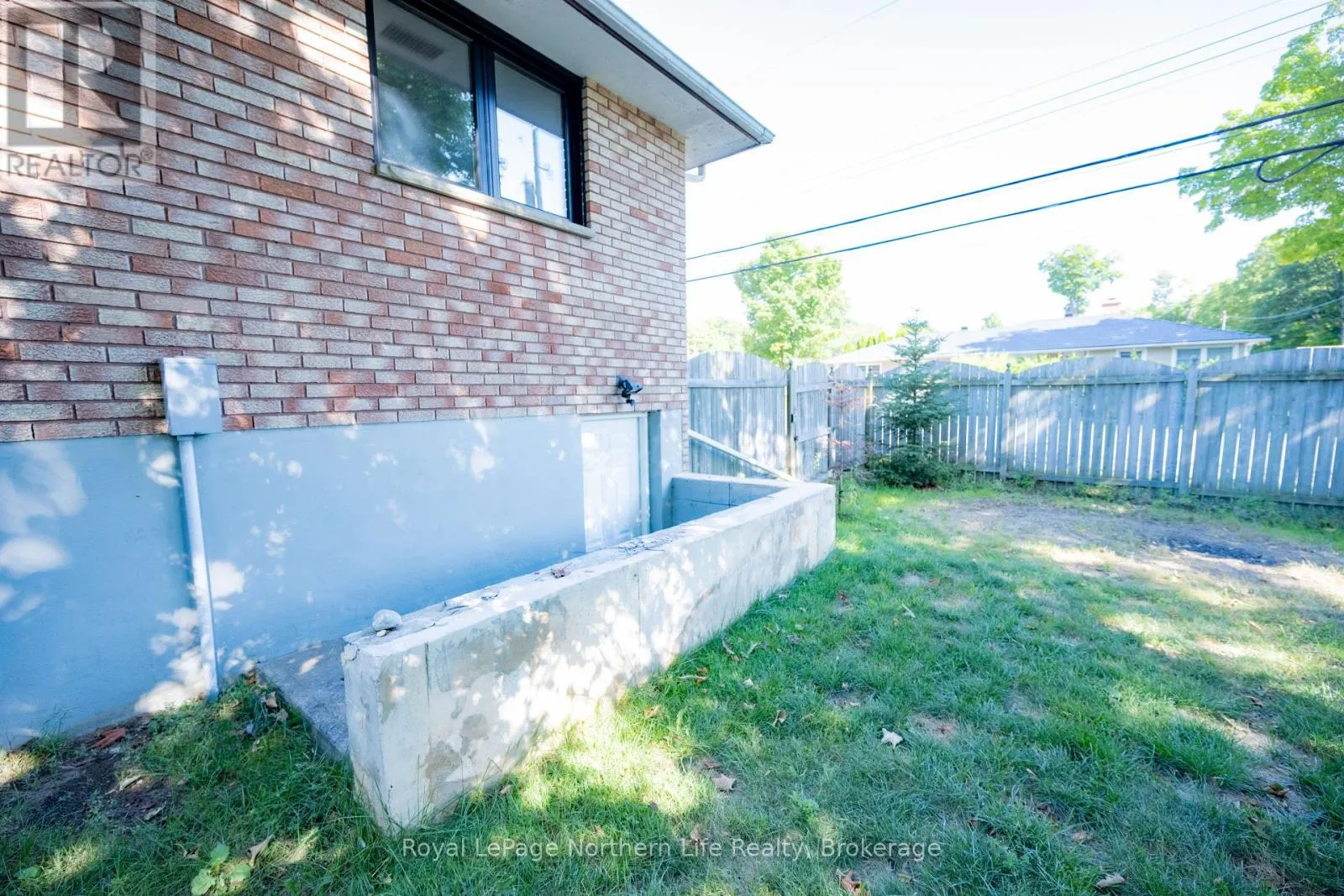 195 PEARCE STREET