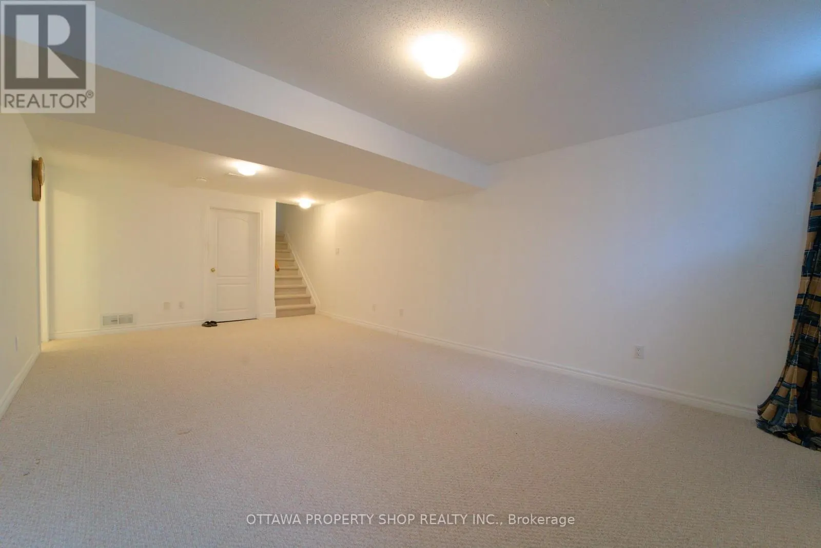 37 CRESTHAVEN DRIVE