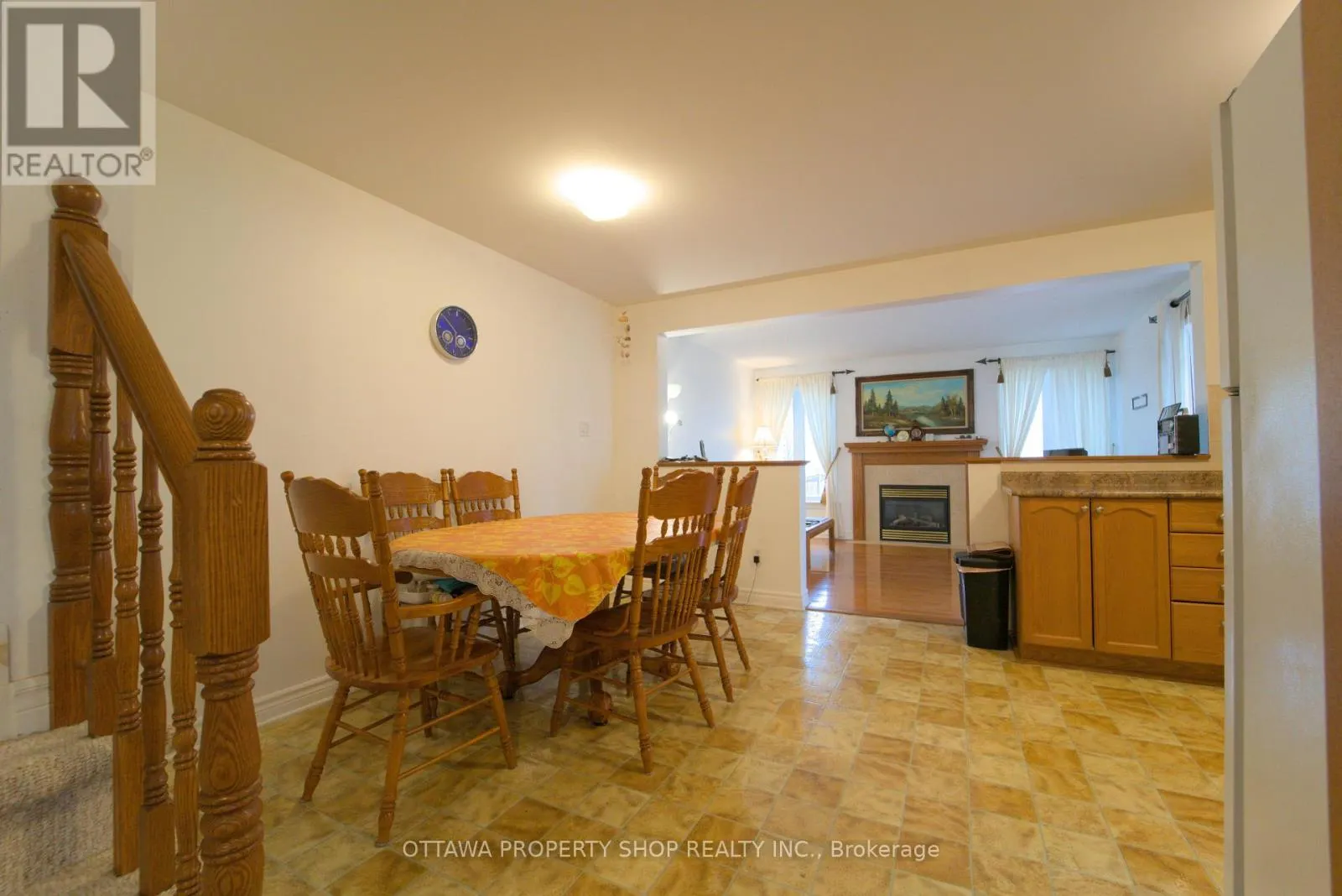 37 CRESTHAVEN DRIVE