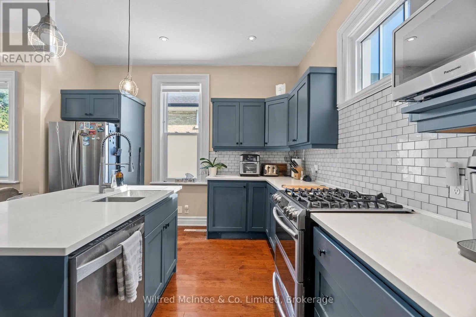 236 ANDREW STREET