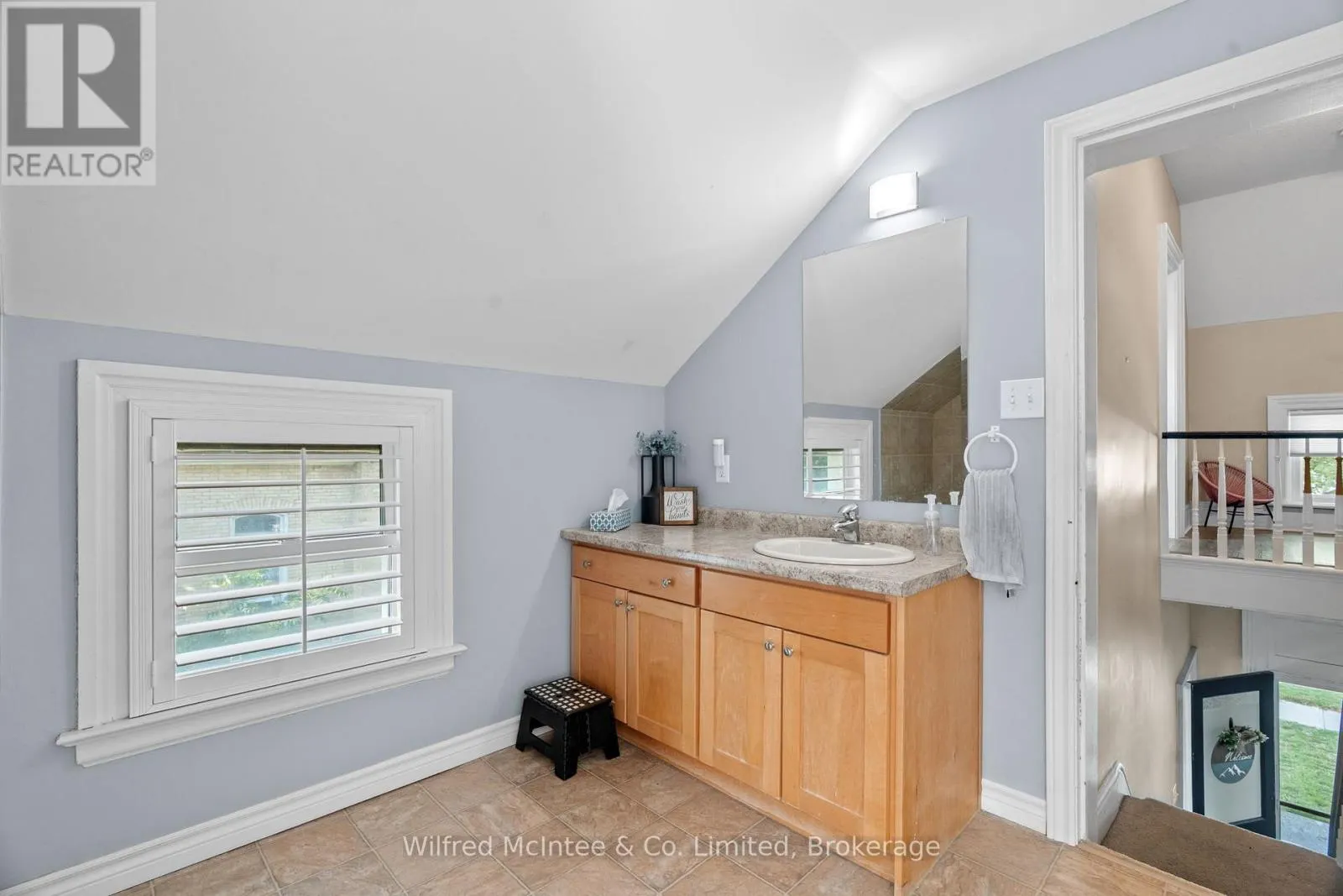 236 ANDREW STREET