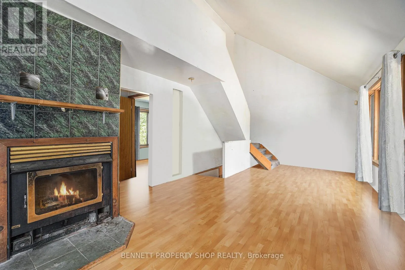 2488 MARSHWOOD ROAD